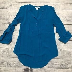 Old Navy Blue Rayon Henley 3 Button Tie Up…